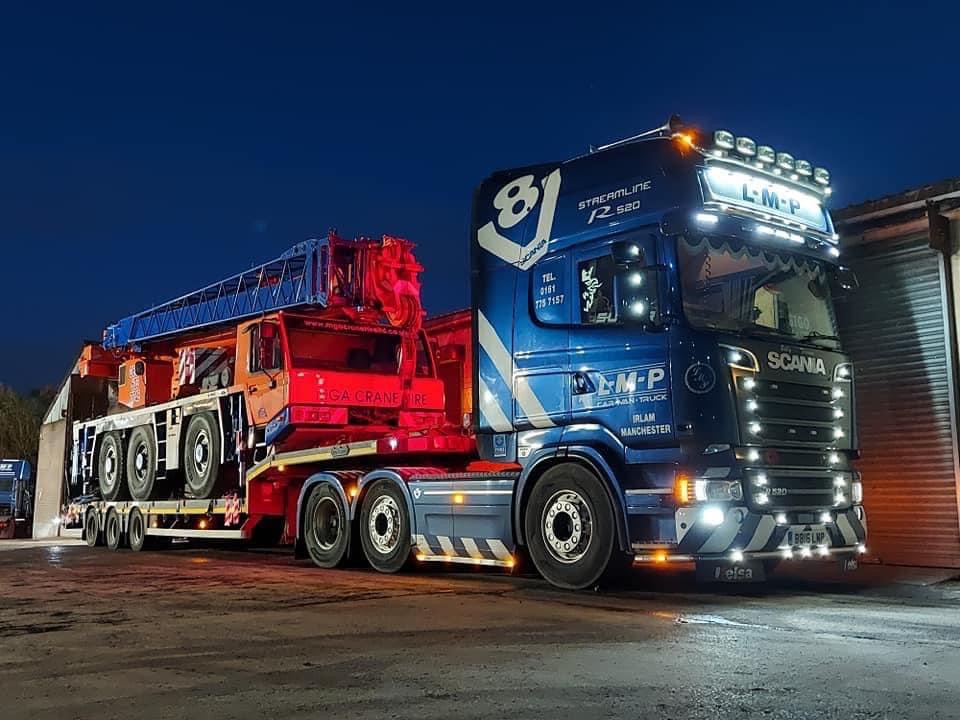 Vehicle Repair Centre in Irlam